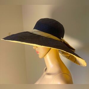 Elegant Black and Yellow Wide-Brim Hat